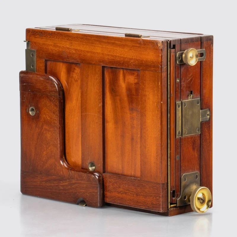 Half Plate Tailboard Camera