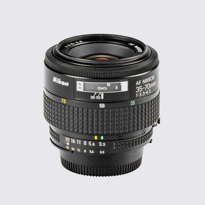 AF Nikkor 3.3-4.5/35-70mm