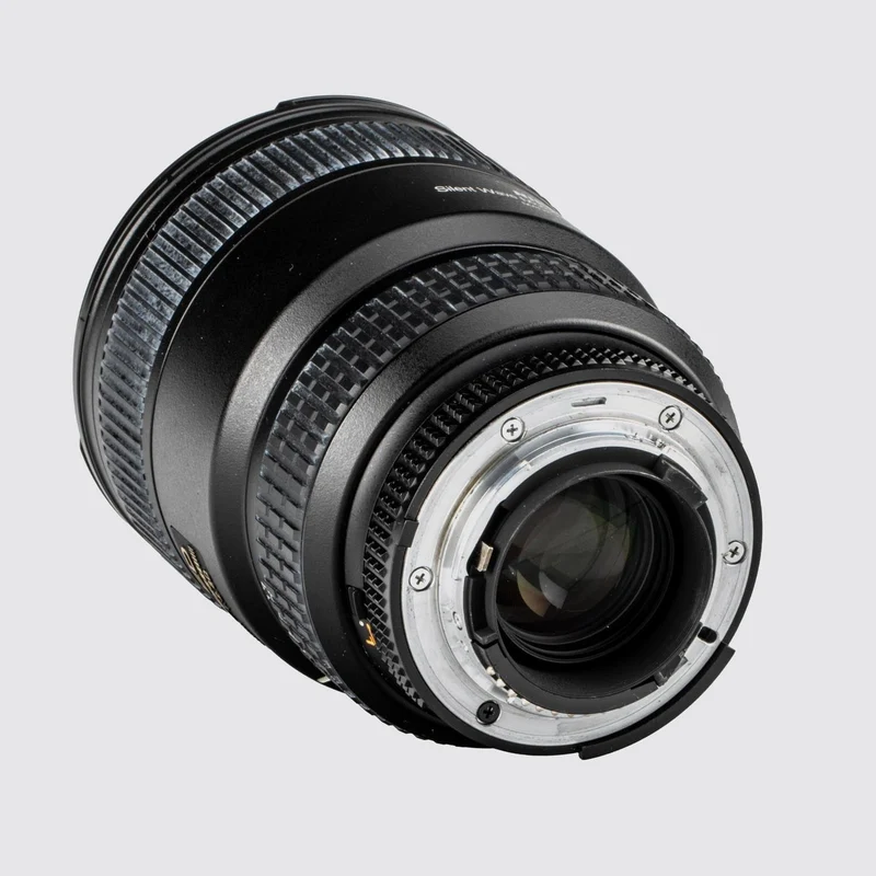 Zoom-Nikkor 2.8/17-35mm D (IF)