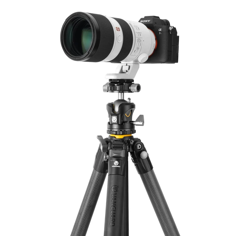 Vanguard Alta Pro 3 303CLBPS - Trípode de carbono