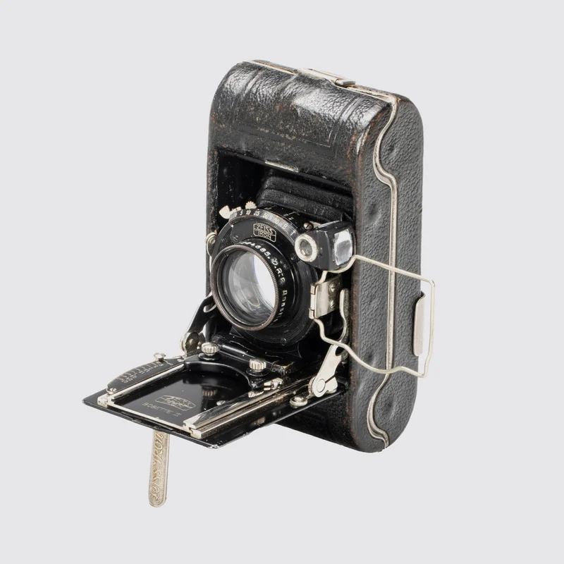 Bobette II (548) + Ernostar 2/4.2cm