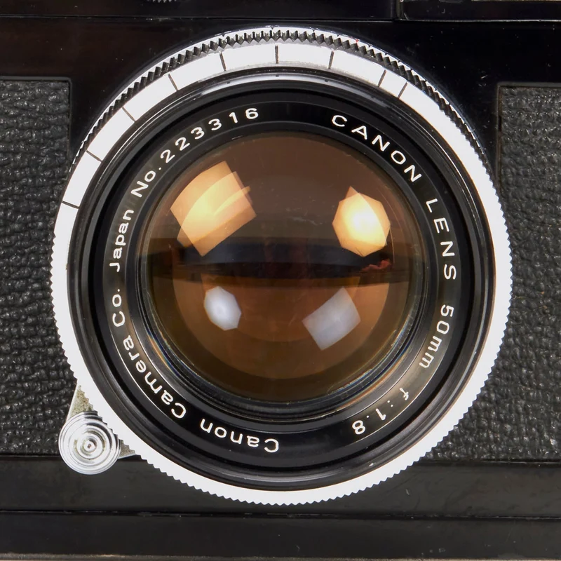 VI-L black Paint + Canon Lens 1.8/50mm