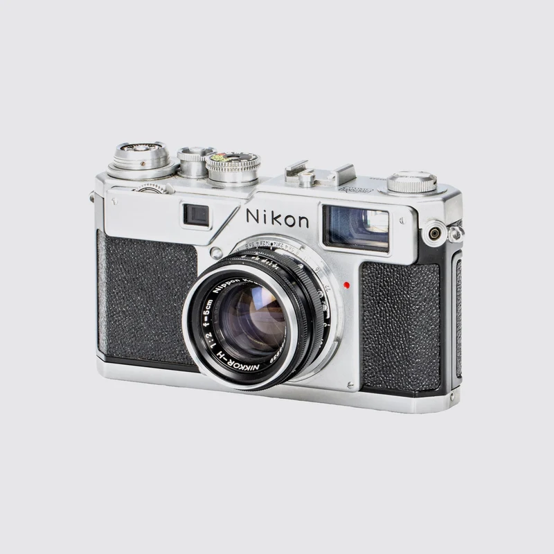 S4 + Nikkor-H 2/5cm