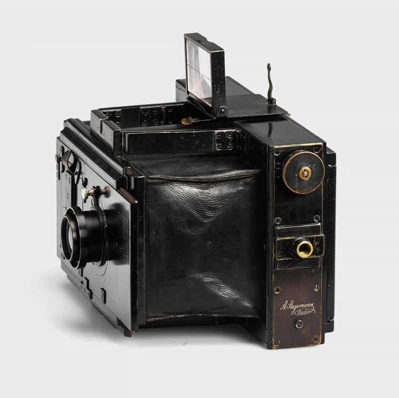 Stereo Hand-Camera 9x18cm