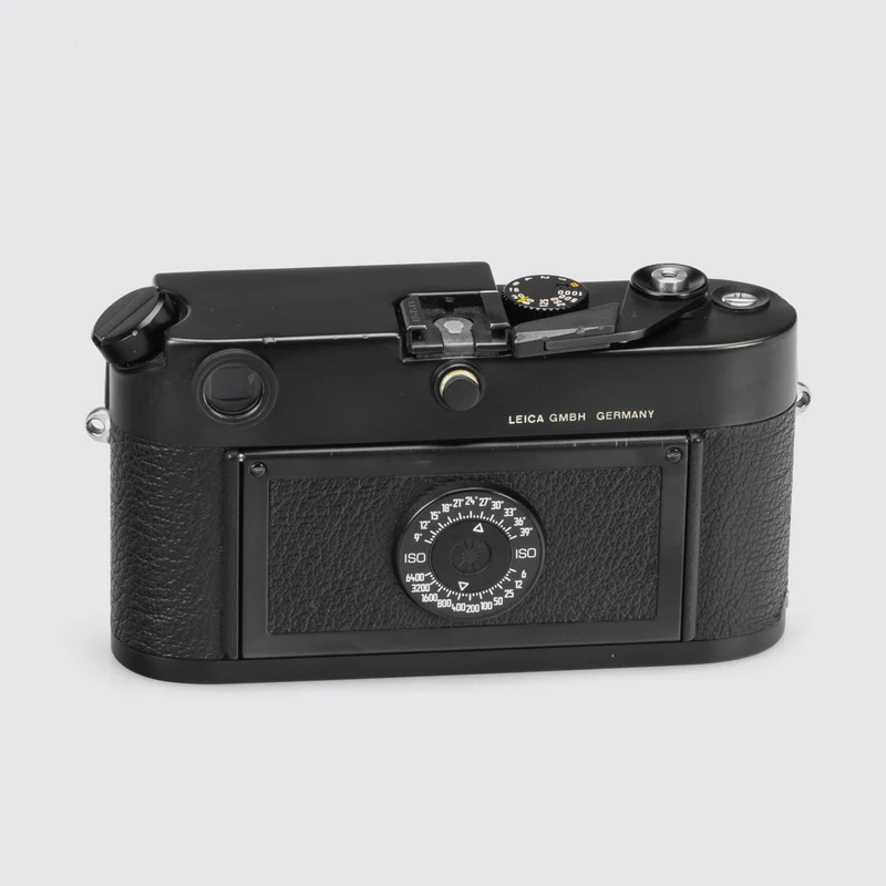 M6 black 10404