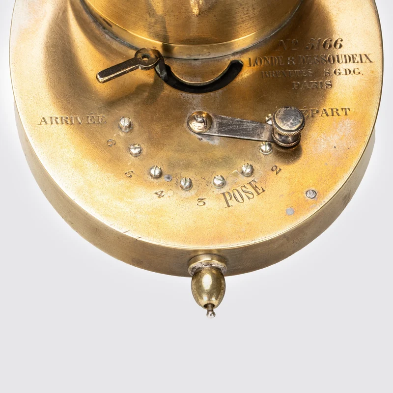 Aplanetique Petzval Lens with shutter