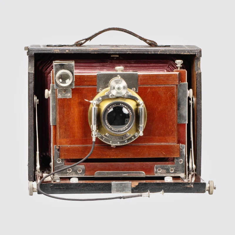 Folding Plate Camera