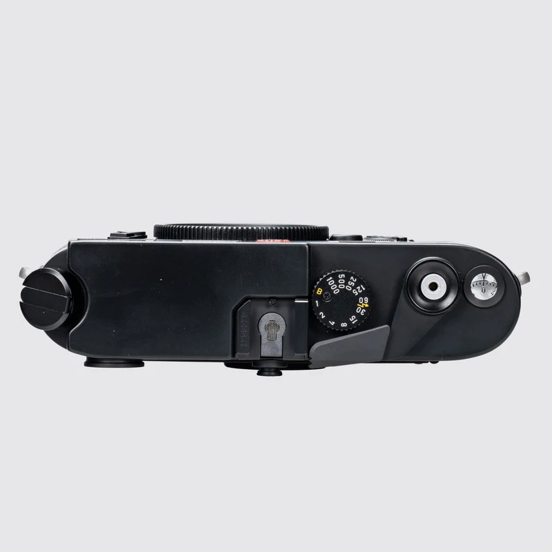 M6 black 10404