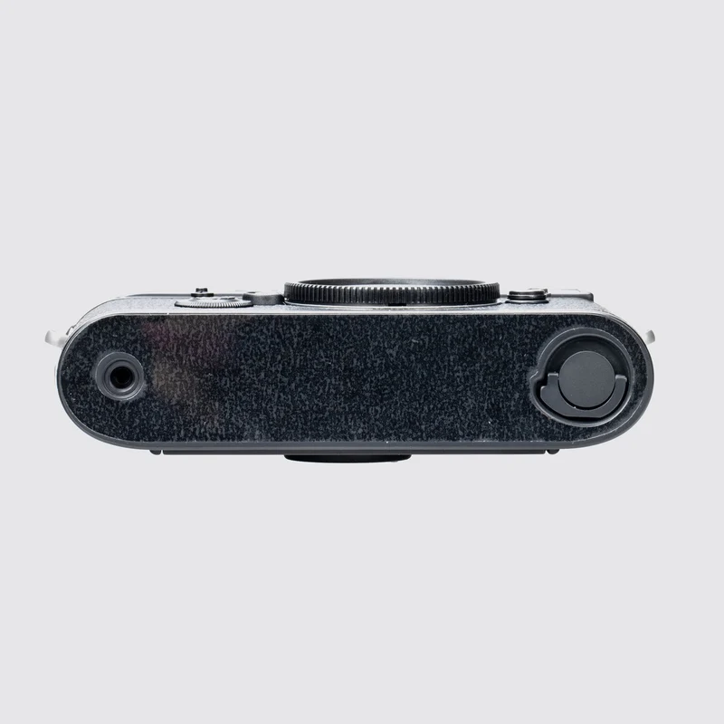 M6 black 10404