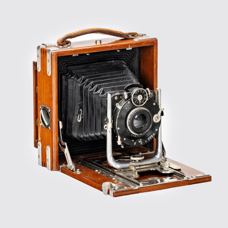 Tropical Folding Plate Camera