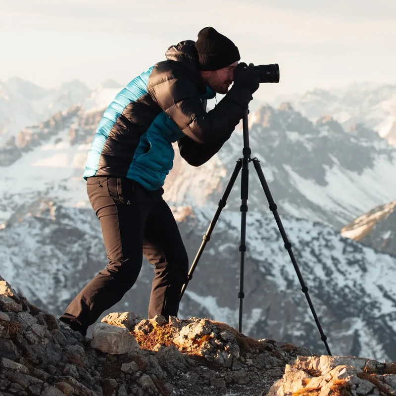 Carbon Reisestativ 160cm, 4-in-1 bis 8kg mit 360° Kugelkopf – leicht & kompakt