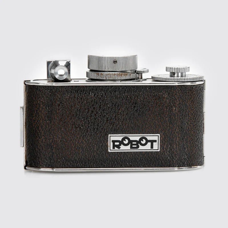 Robot I + Tessar 2.8/3cm