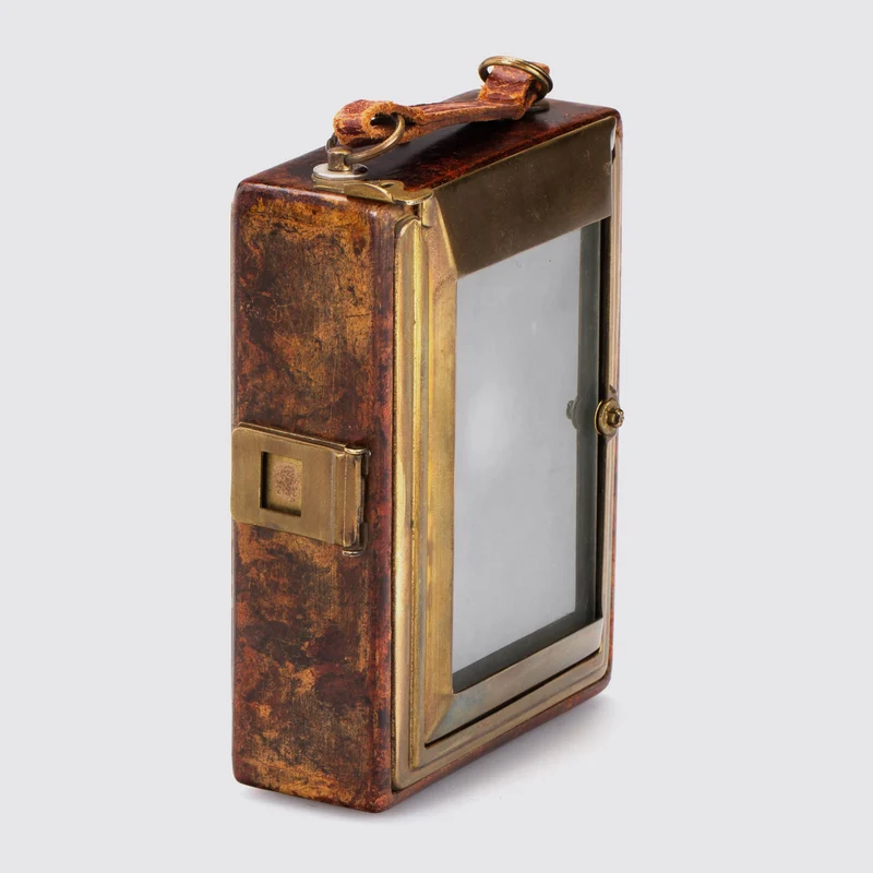 Metharis Luxus Tropical Plate Camera