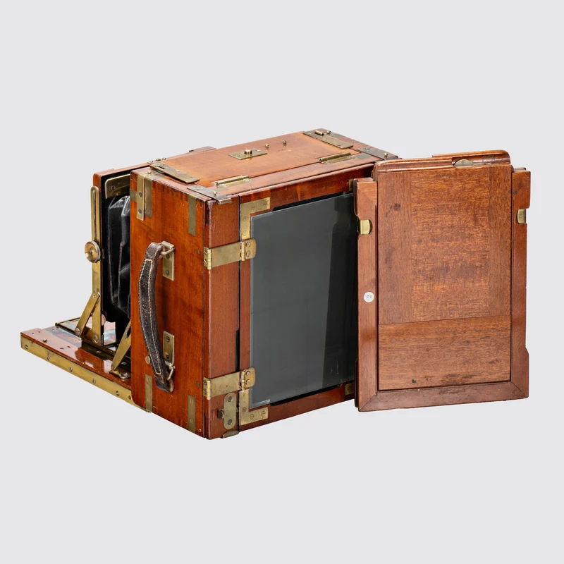 Sanderson Tropical Field Camera