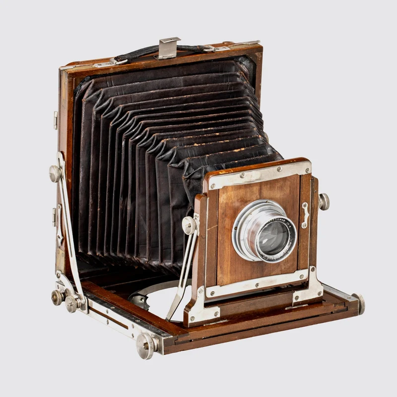 Improved Tourist Camera