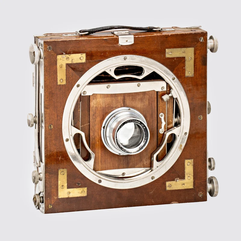 Improved Tourist Camera