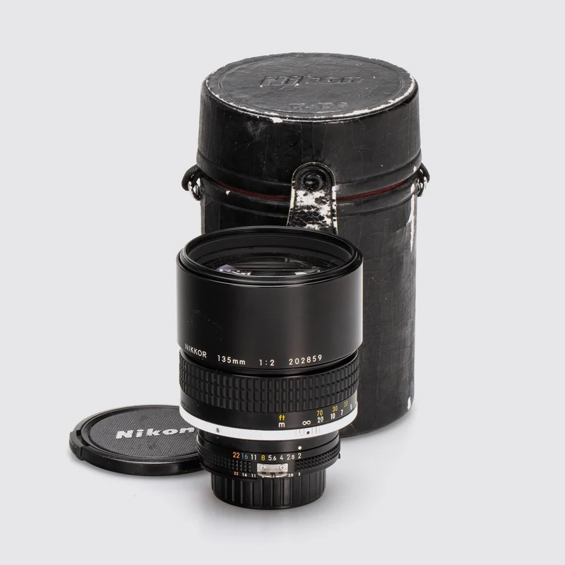 Nikkor 2/135mm AIS