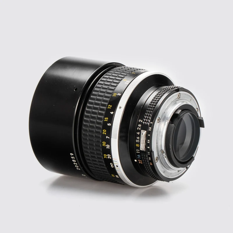 Nikkor 2/135mm AIS