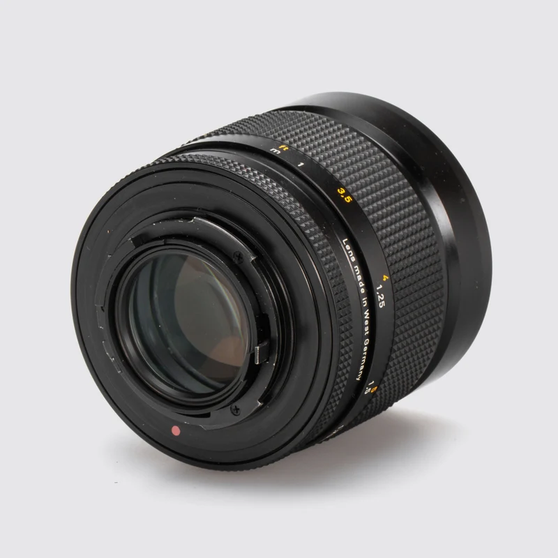 Planar 1.4/85mm T*