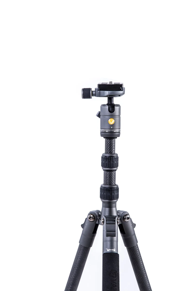 Vanguard Veo 3GO 204CB - Trípode de viaje de carbono, rótula de bola