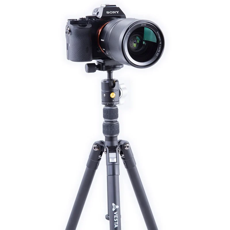 Vanguard Vesta TB 204AB - Trípode de viaje de aluminio