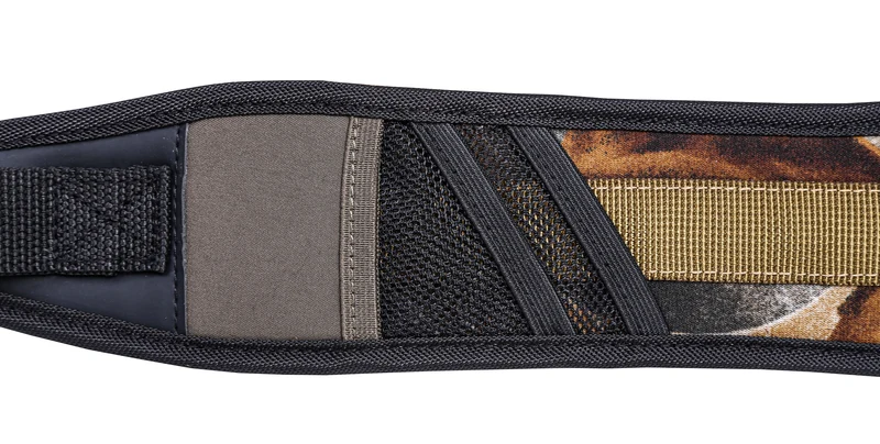 Vanguard Endeavor Sling 203C - Correa de neopreno con bolsillos, camuflaje