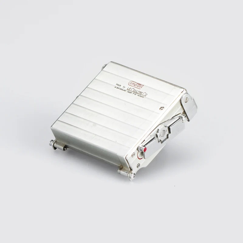 Compass Roll film holder
