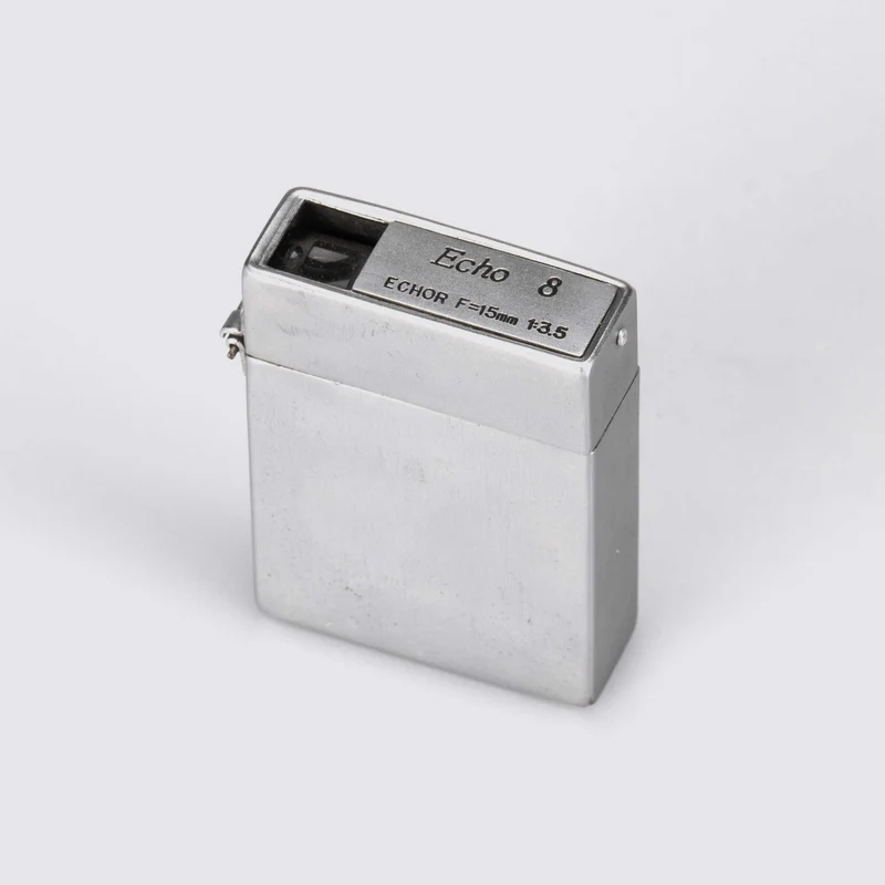 Echo 8 Camera Lighter