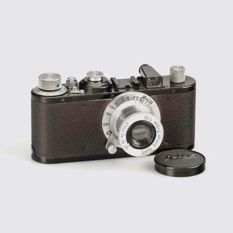 Standard black/chrome + Elmar 3.5/5cm