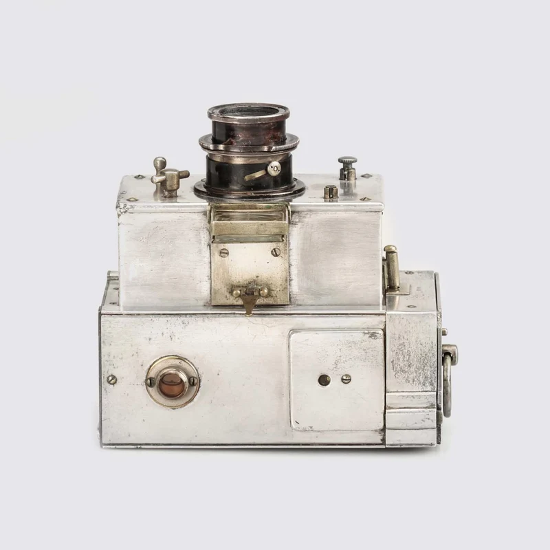 Le Marsouin No.4