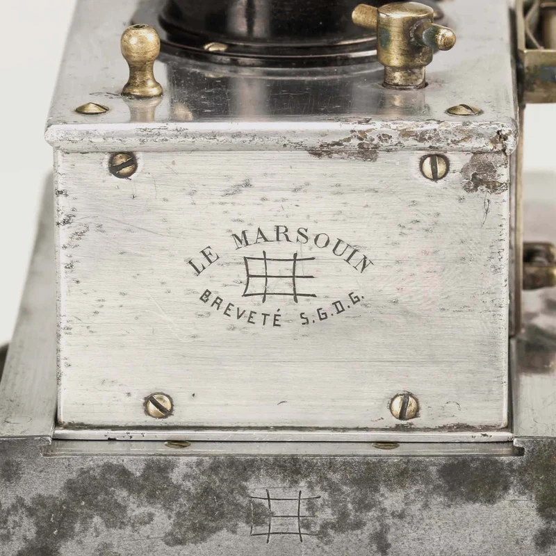 Le Marsouin No.4