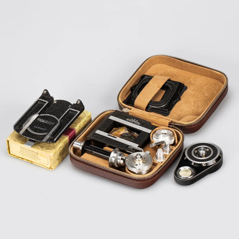 Rolleiflex 3.5F Planar Outfit