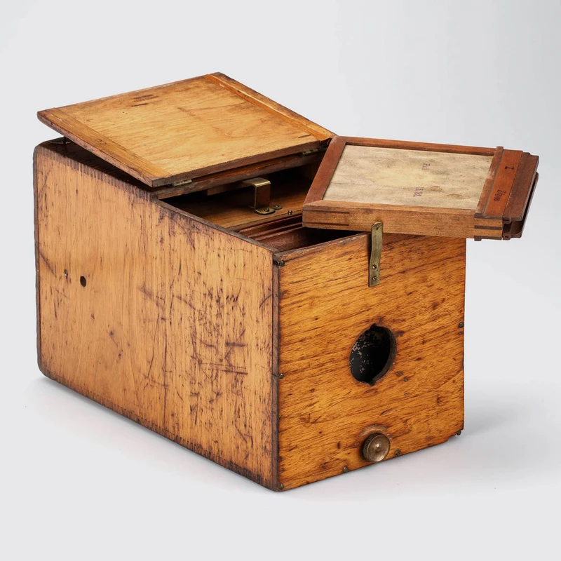 Hawk-Eye Detective Box