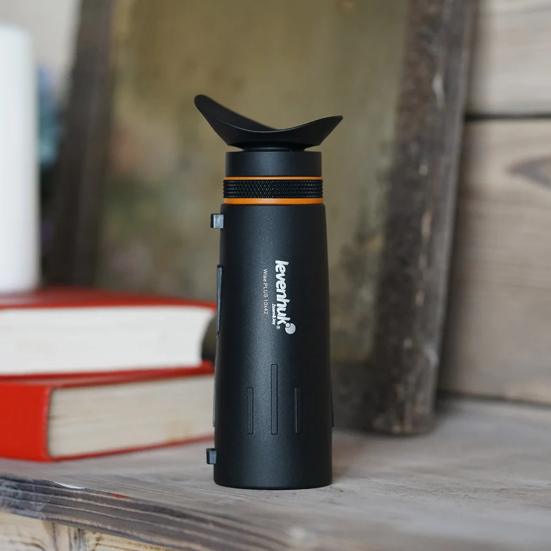 Monocular Levenhuk Wise PLUS 10x42