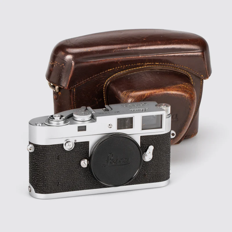 M2 chrome 'Button Rewind'