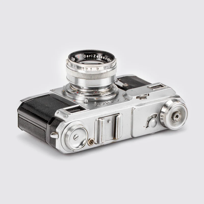 Contax II Outfit