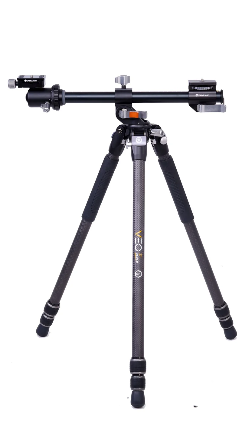 Vanguard Veo 3+ 263CB - Trípode de fibra de carbono, rótula de bola y columna central multiángulo