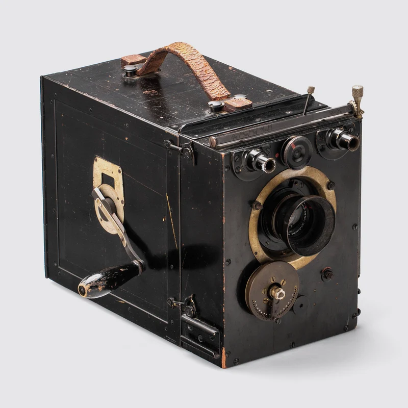 Kino Modell E + Ernostar 1.9