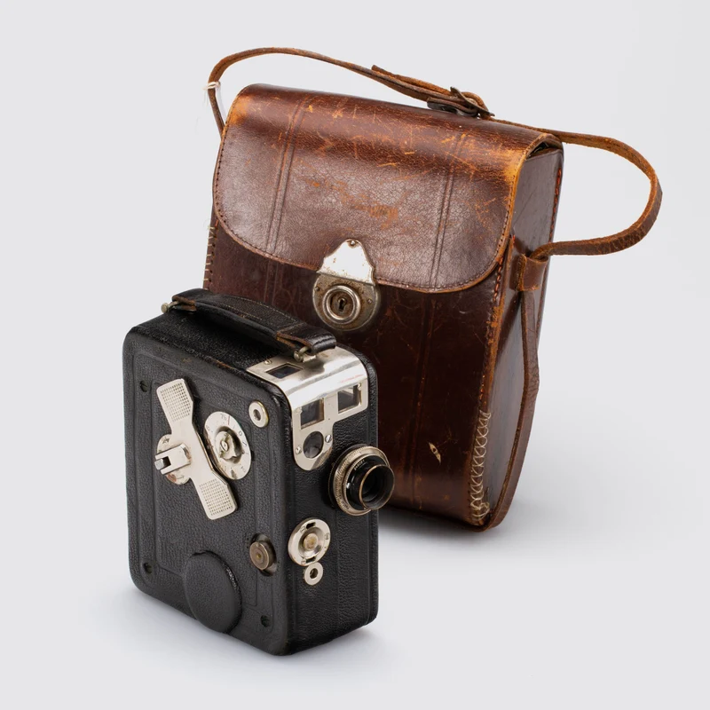 Cine 8E + Leitz Hektor