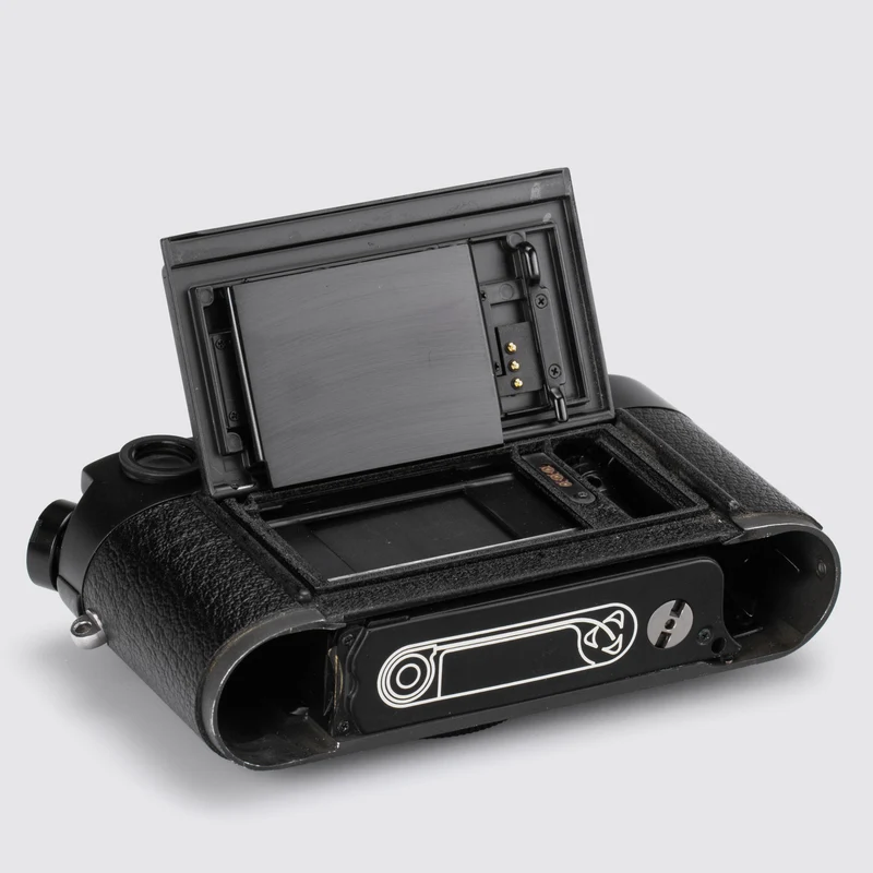 M6 Black 10404