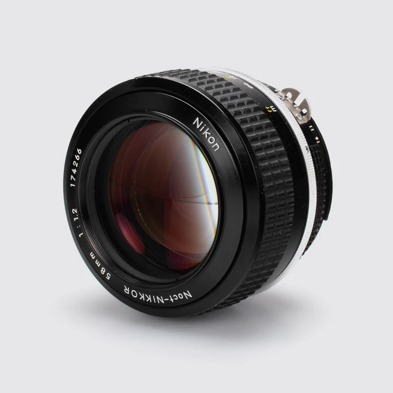 Noct-Nikkor 1.2/58mm