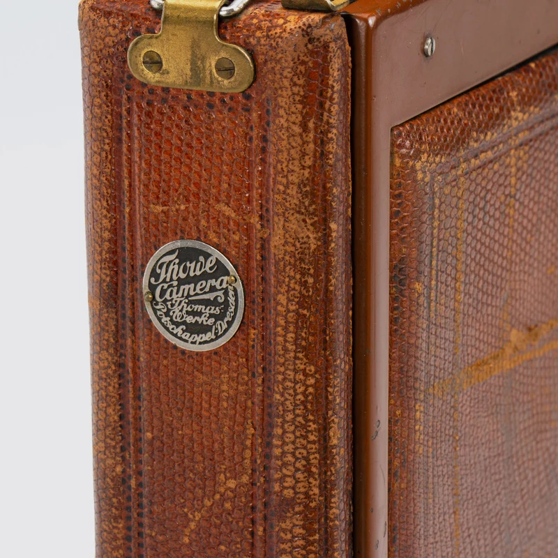 Thowe Tropical Plate Camera