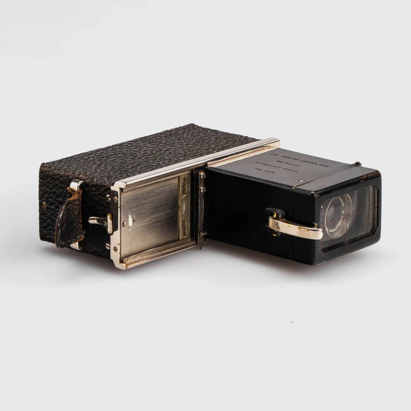 Le Photo-Rèvolver