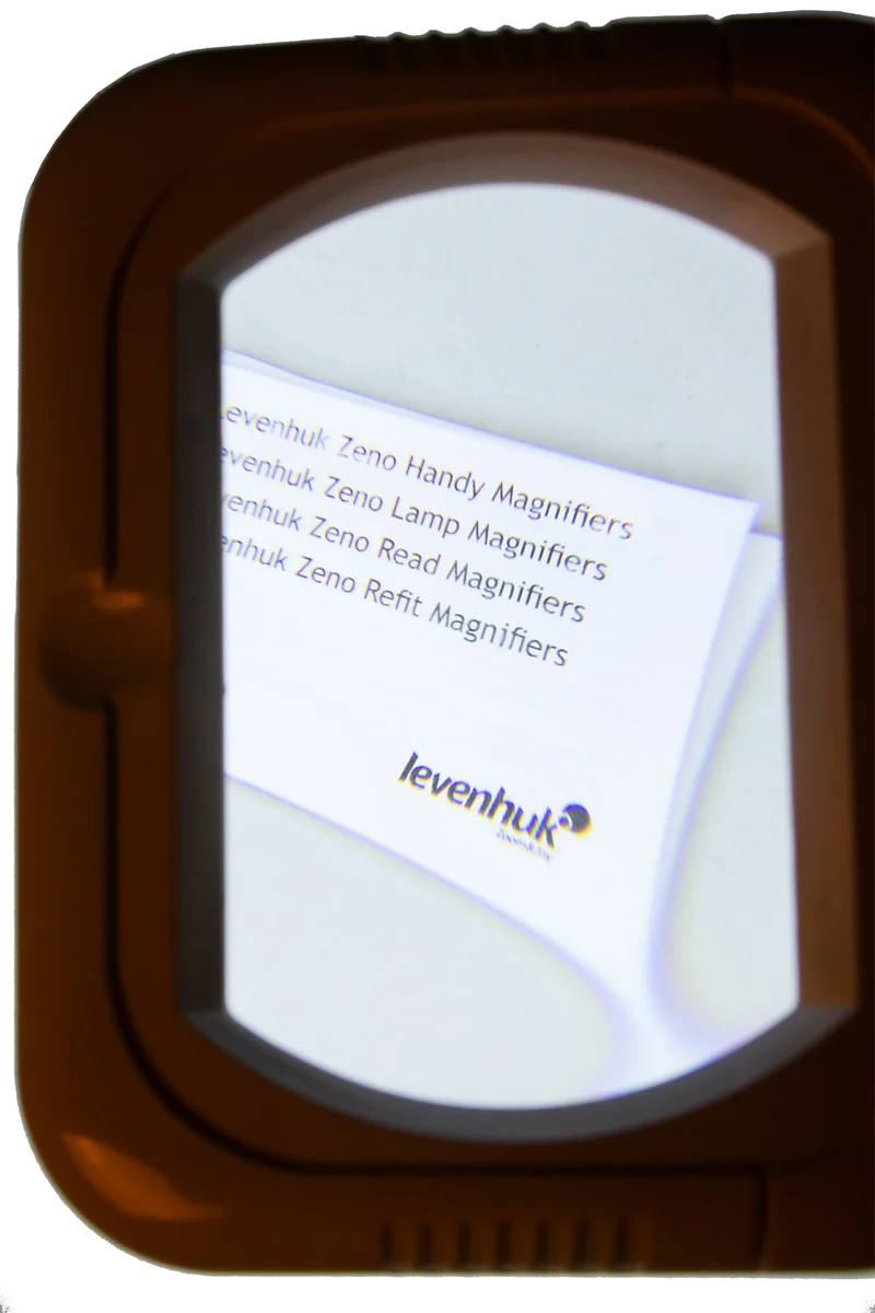Lupa Levenhuk Zeno Lamp ZL9