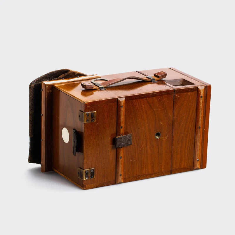 Detective Magazine Camera 9x12cm