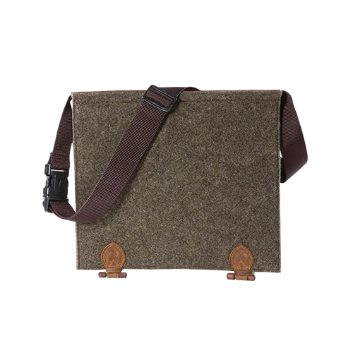 Ansitztasche aus Wollfilz mit Leder
