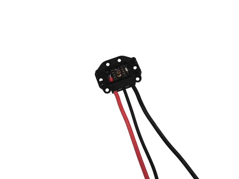 Cruise Male connector with cables top plate (only)