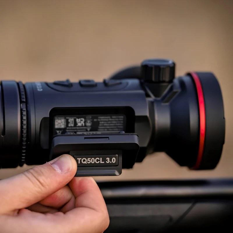 Clip-On térmico HIKMICRO Thunder TQ50CL 3.0 con Telémetro