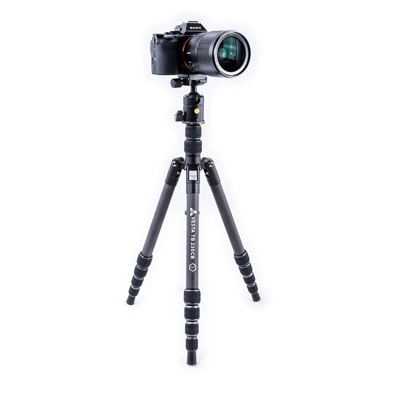 Vanguard Vesta TB 235CB - Trípode de viaje de carbono