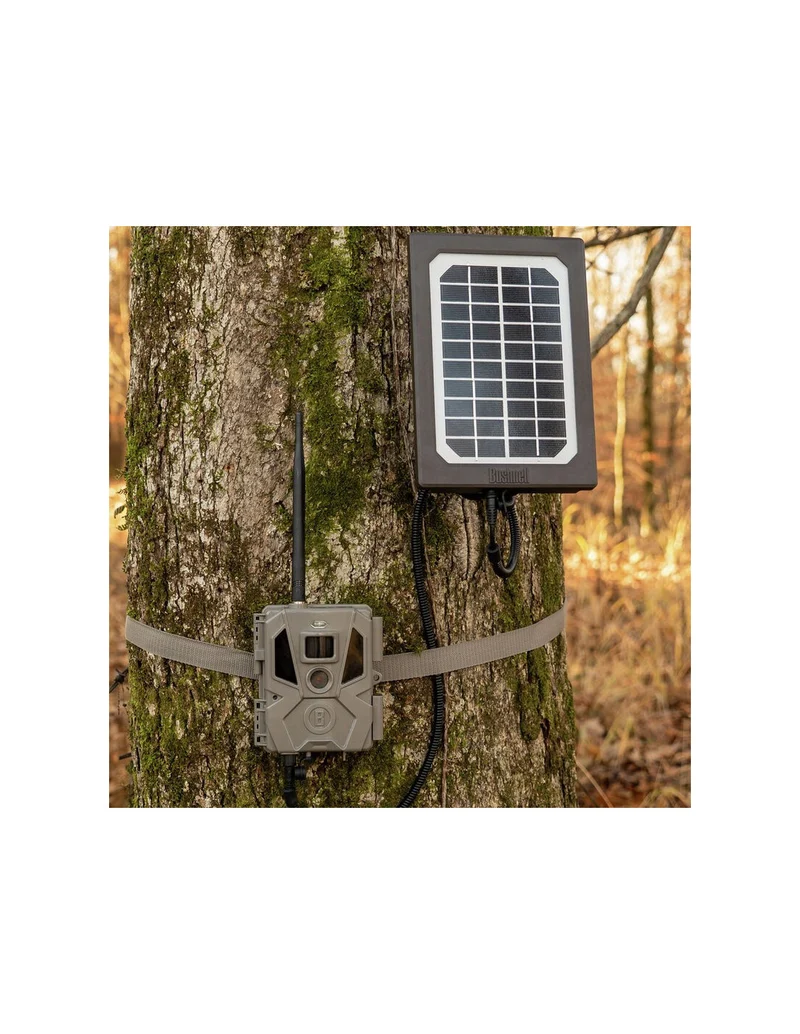 Panel solar BUSHNELL para cámara
